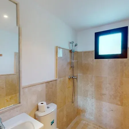 公寓 Royal Golf Casares Penthouse 埃斯特波纳