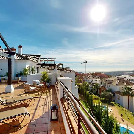 Royal Golf Casares Penthouse Эстепона